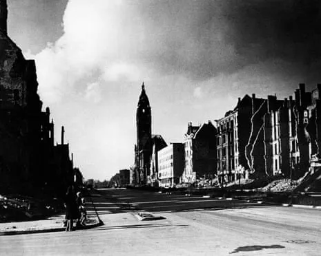 The Betrayal Circle: An Engrossing Account of Resistance in Germany